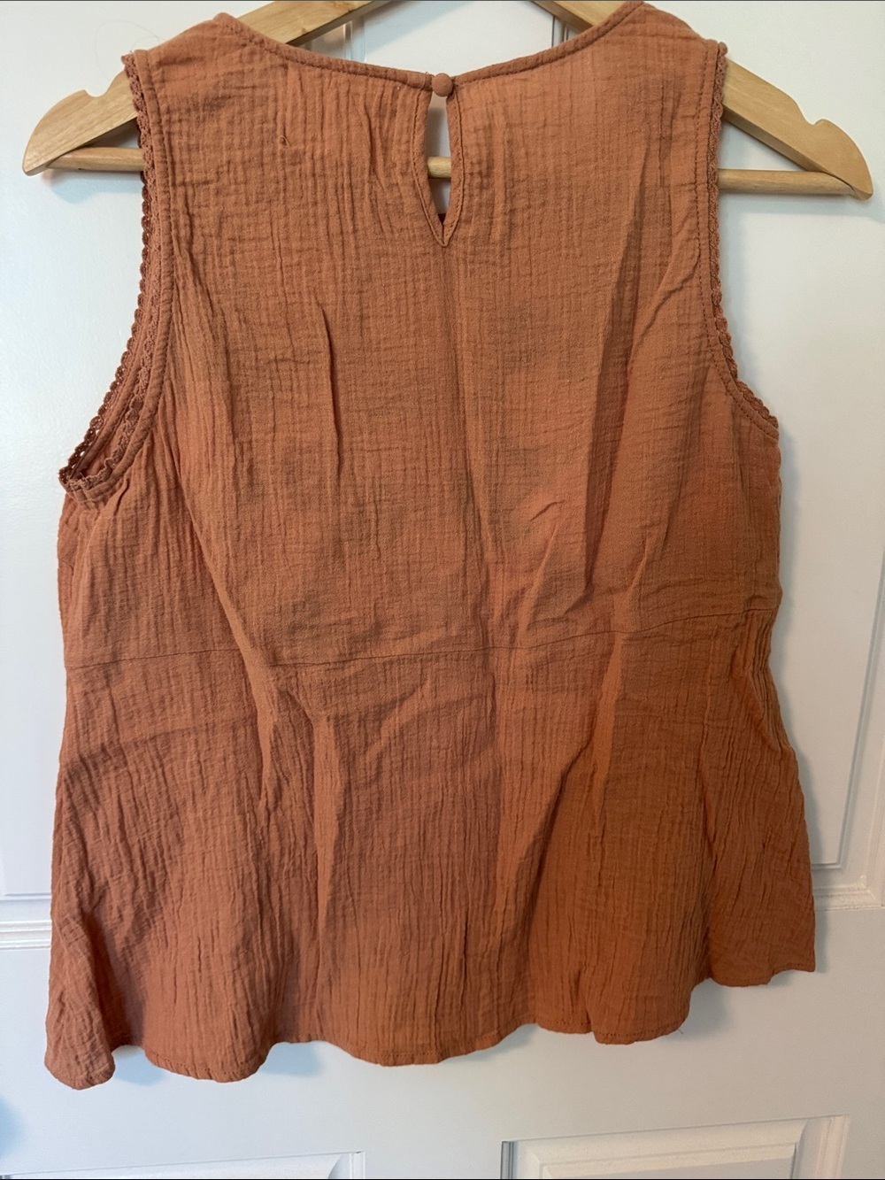Savanna Jane Floral Embroidered Sleeveless Top - Picture 3 of 7